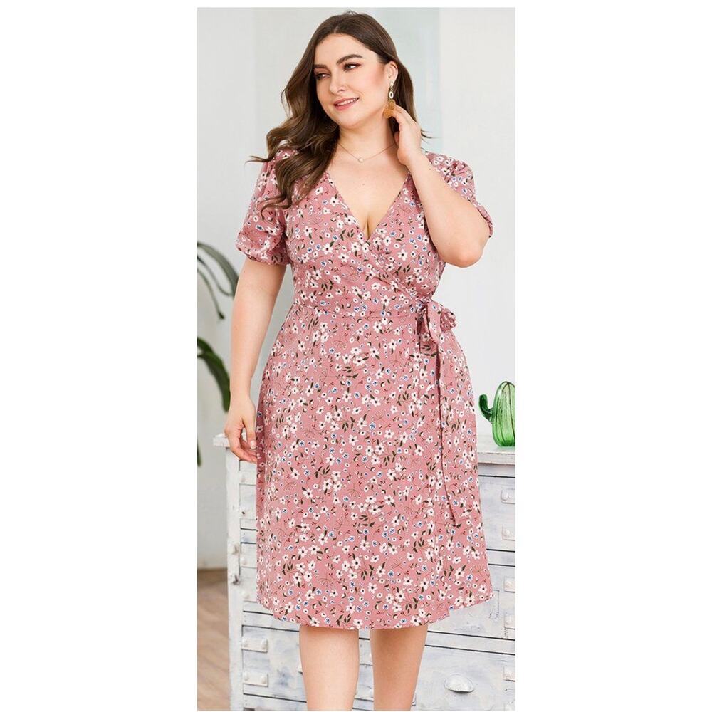 Cupshe floral short sleeve wrap dress, size 1X